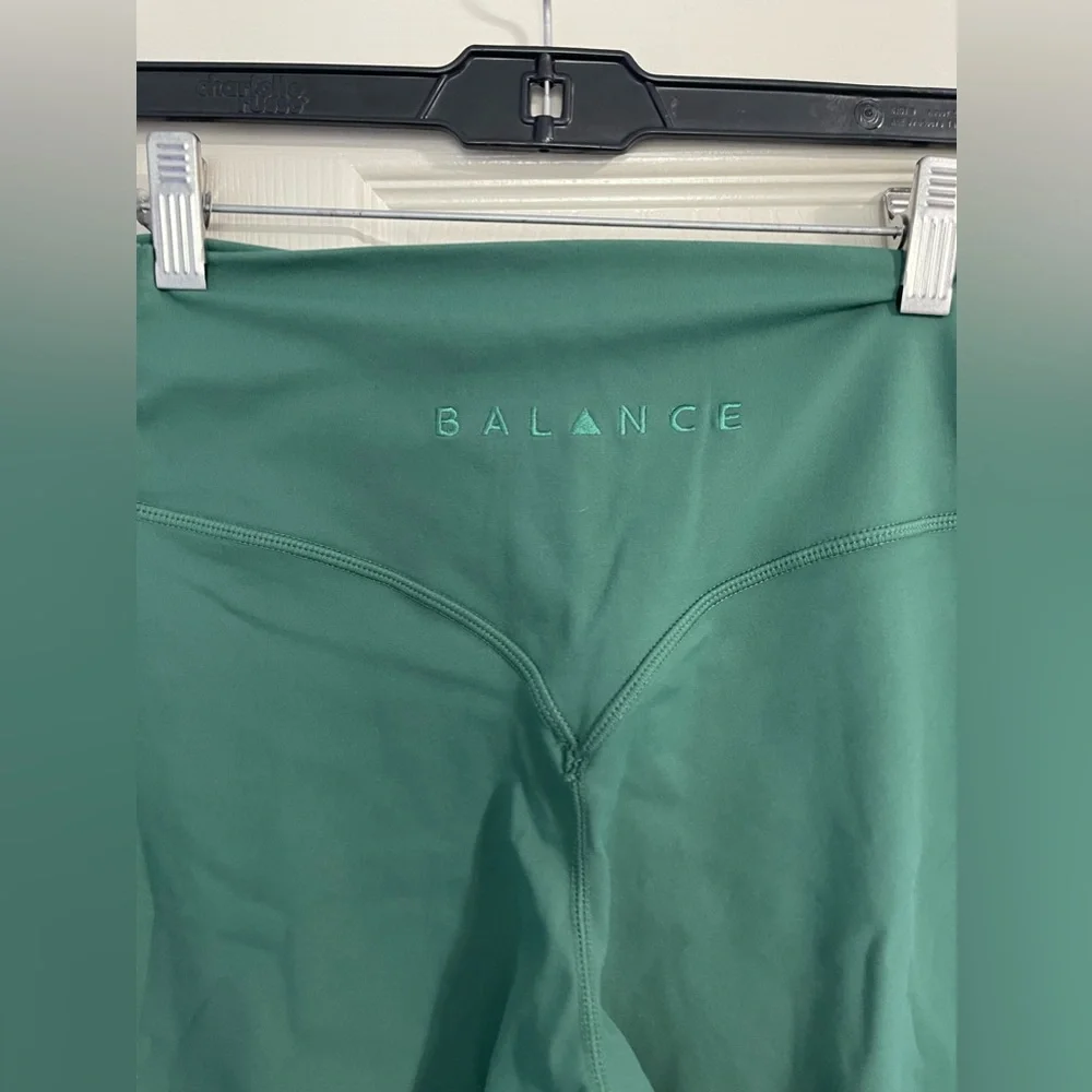 Balance Athletica (Vitality) Leggings - Picture 4 of 5